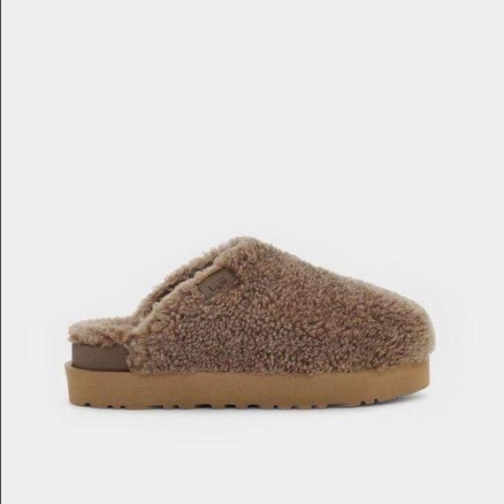 NEW UGG Fuzz Sugar Slide